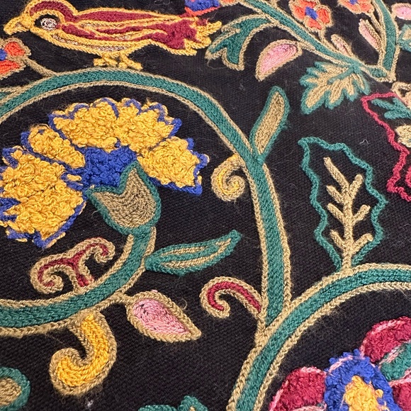 Zara Mini Skirt Black Embroidered w/rich tones yellow red blue green SIZE SMALL - Picture 6 of 9